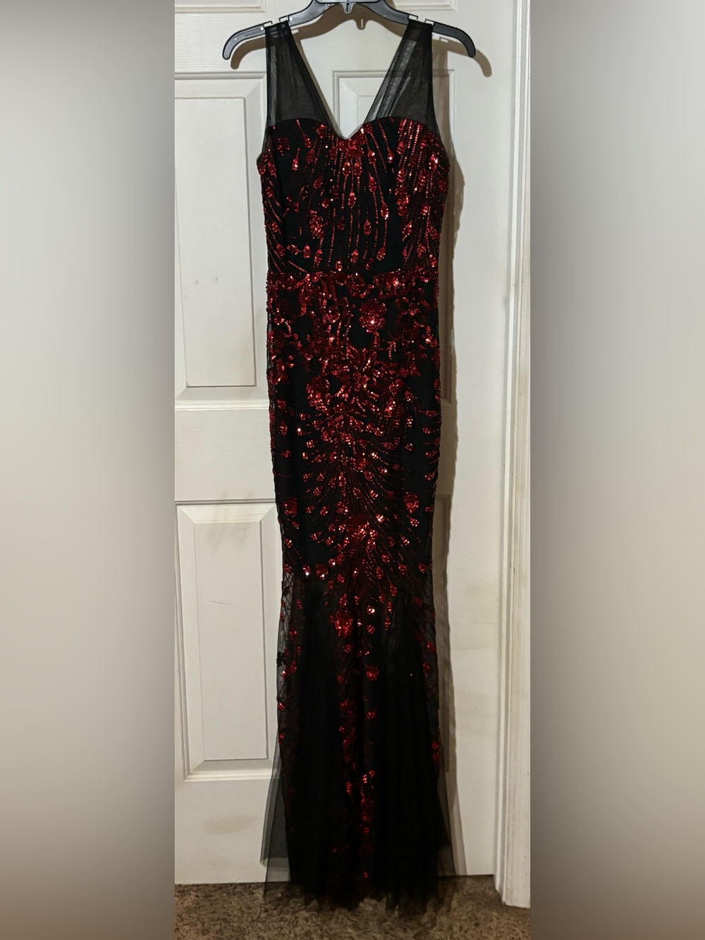 SHEIN Black Evening Gown with Red Sequin Detail